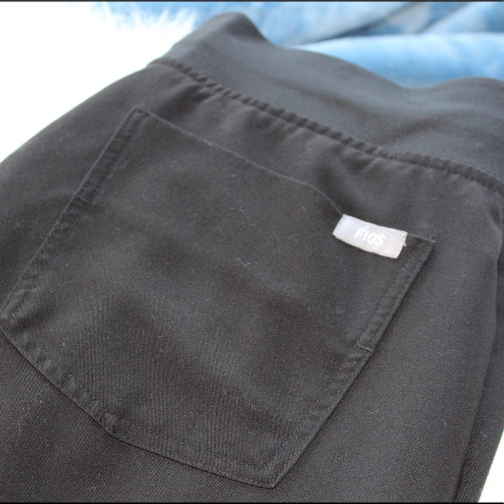 FIGS Zamora Jogger Scrubs Pants